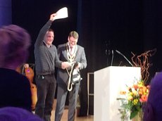 Foto: Verleihung der Ehrenurkunde des Oberbürgermeisters